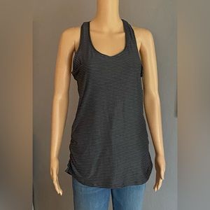🌷NEW BALANCE ATHLETIC RAZOR BACK TANK SZ M NWT